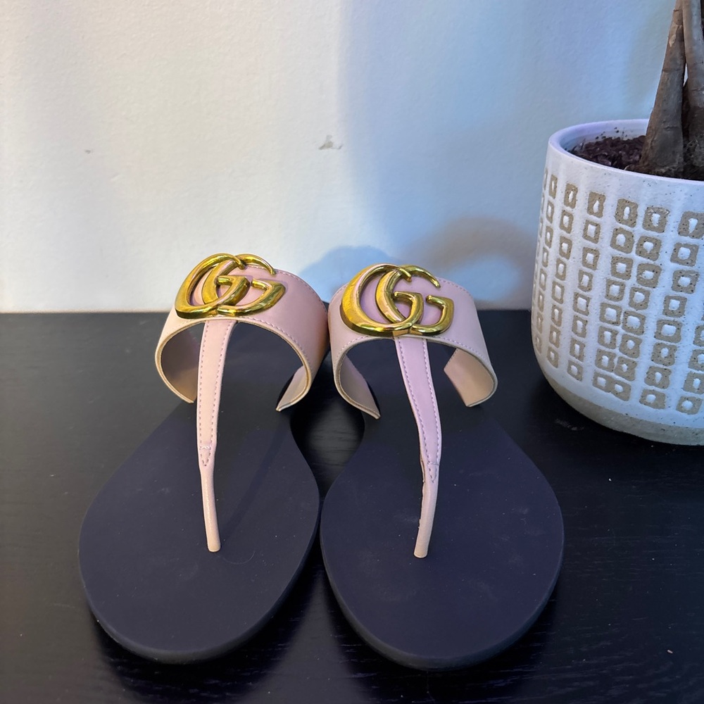 Gucci Tan Marmont thongs Double G - Picture 2 of 8
